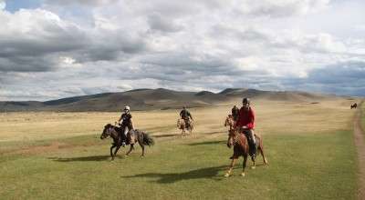 La yourte mongole - Horseback Mongolia