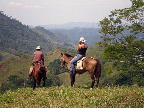 equestrian holiday in Costa Rica